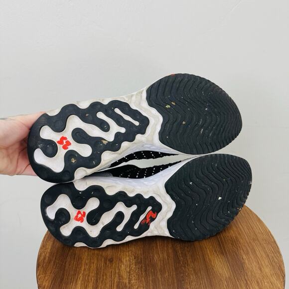 Nike React Phantom Run Flyknit 2 Black And Orange Men’s Size 10 - Picture 8 of 10